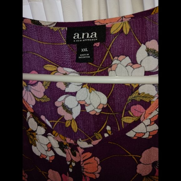 A.N.A. Women's plus size floral blouse XXL - Picture 5 of 5